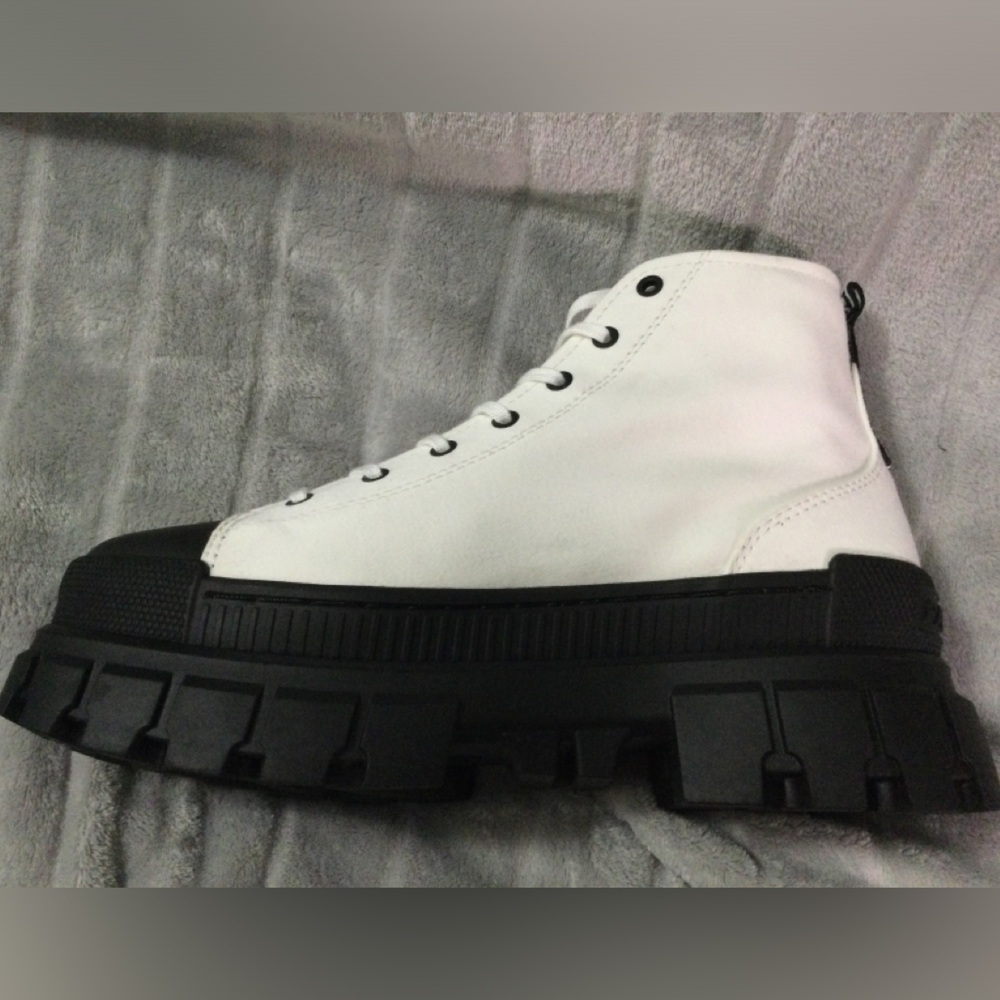 Palladium Women’s Revolt HI TX Platform Canvas Star White Boots Size 7.5 - Picture 10 of 12